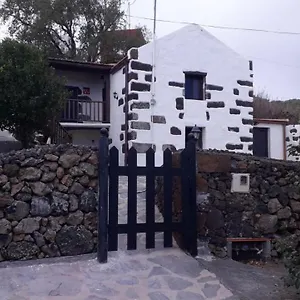 Casa Los Almendros , Isora España